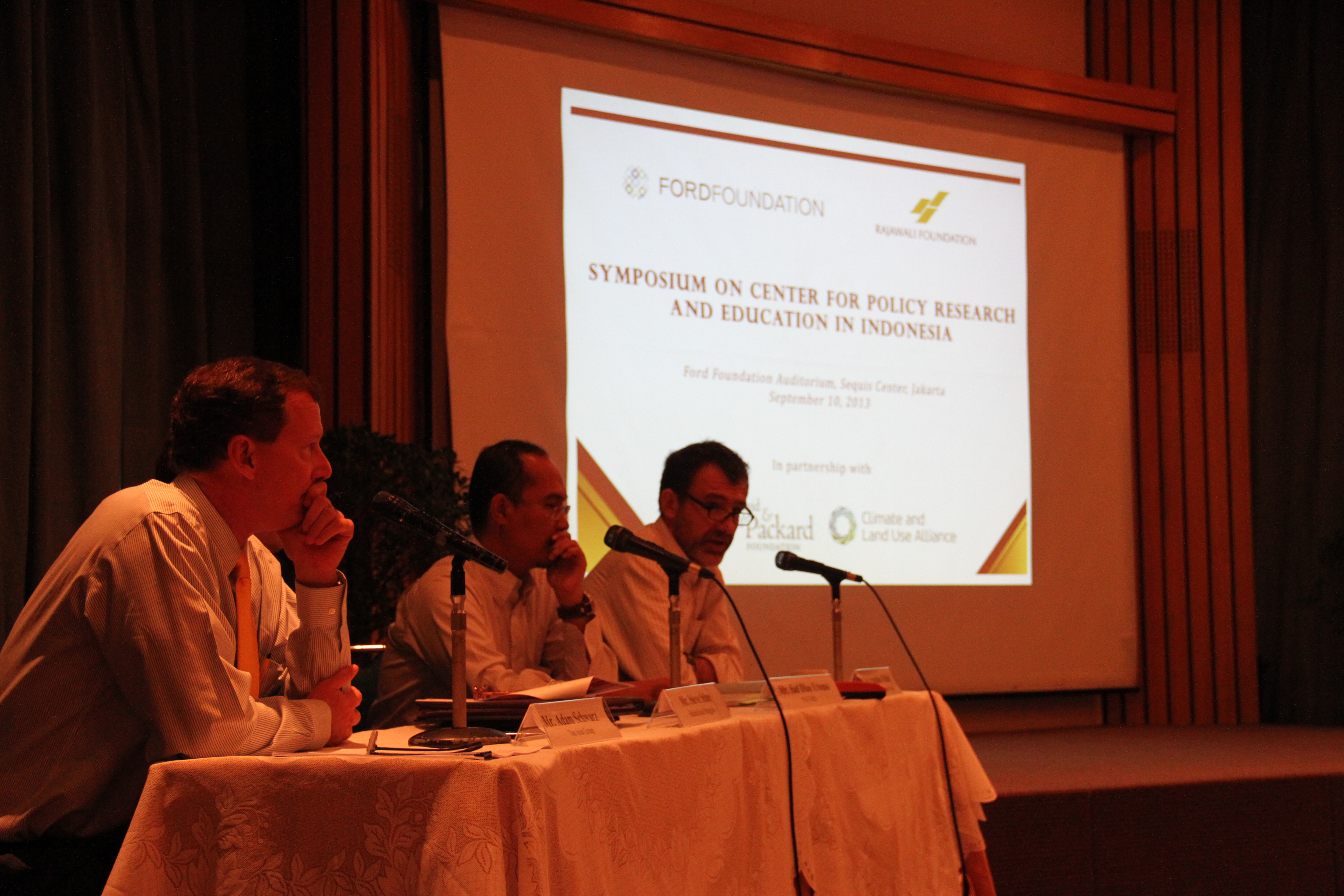 0910 Rajawali Foundation Mendirikan Center for Policy Research and Education