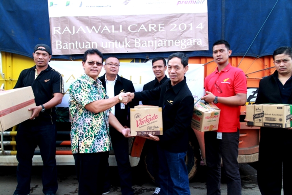 1223 RC Care Salurkan Bantuan ke Banjarnegara 1